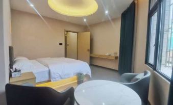 Jieyang Longxuan Qiaonan Apartment