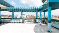 RedDoorz Plus @ Villa Gloria Taguig