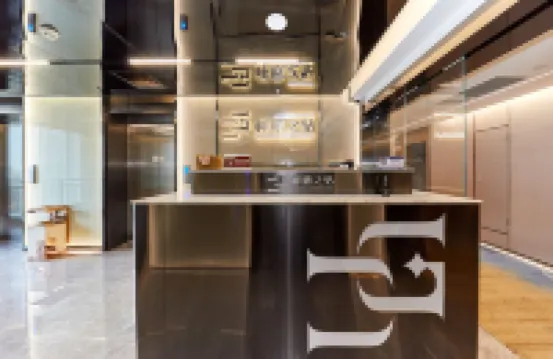 祥歌之鑽·全智能影院公寓（南京南站南廣場金輪星際中心店）