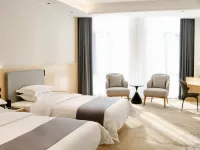 Yunya Hotel (Hohhot Station Xinhua Square Metro Station Branch) Hotels near Inner Mongolia Museum
