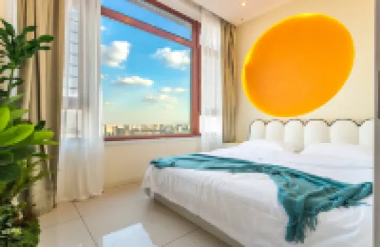 Guanlan Art Theme Sky Hotel (Chinese Baroque)