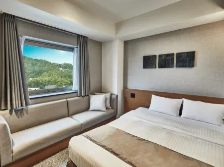 ONE STATION HOTEL KUMAMOTO～DLIGHT LIFE＆HOTELS　（Formerly The New Hotel Kumamoto) Отели рядом со станцией JR Sojodaigakumae Station