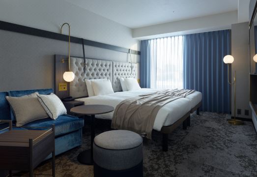 4. 미쓰이 가든 호..