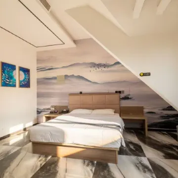 Rujia Business Hotel