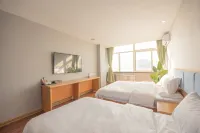 Junyi Chain Hotel (Weifang Railway Station Taihua City Store)