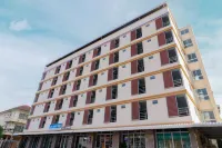 尼查公寓酒店 鄰近蘇迪參地鐵站（MRT-Sutthisan）的酒店