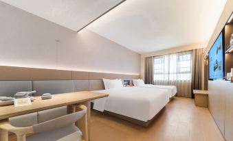 Full Season Hotel (Yantai Jinsha Beach Zhonghua Shopping Mall Branch)