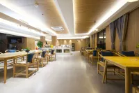 Shucheng Feier Hotel