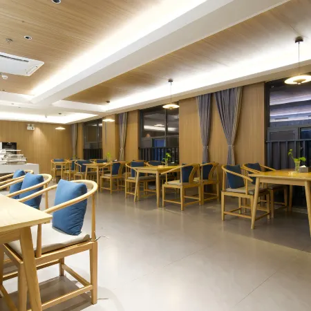 Shucheng Feier Hotel