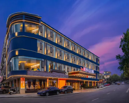 Meiji hotel Hotels in Lipu