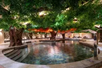 Qingyuan Bijia Mountain Hotel - Hot Springs