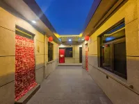 Pingyao Xin She Homestay (Youjian Pingyao West Street) - 駐車場