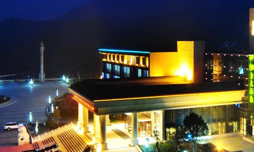 Jinpeng Eco Hotel