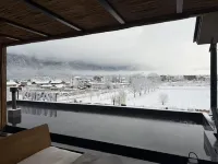 Kui Ran · View Snow Mountain Resort (Baisha Ancient Town ) - romantici