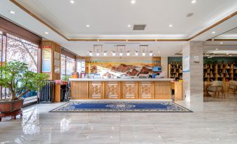 Xiongan Henseng Hotel (Xiong'an New District Baiyangdian High-speed Railway Station)