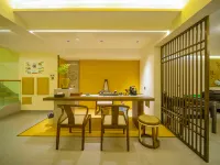 Tianchi Du Hot Springs Yun Homestay (Huquan Ecological Park)