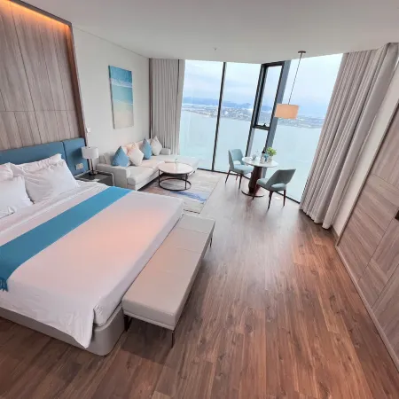 A La Carte HaLong Bay High Floor Sea View