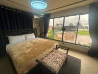 Luxury Canyon Suites