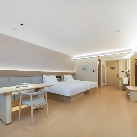 JI Hotel (Zhangzhou Zhangpu Yinshibei Road)