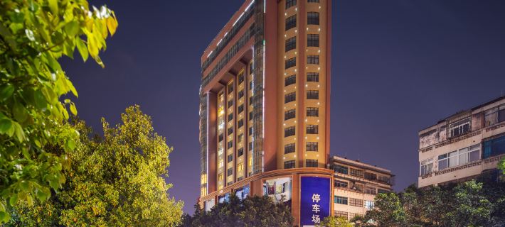 Chuxiong Xinlu Cloud Hotel Hôtels à&nbsp;: Chuxiong
