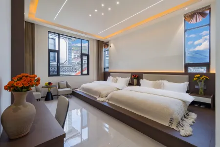 Shangyihotel Отели рядом с Аэропорт Лицзян