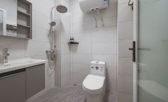 City Light Designer Cinema Homestay (Huai'an Haoyuan Auto Parts City)