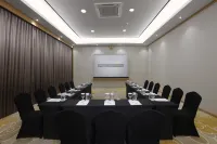 Harper Premier Nagoya Batam by ASTON