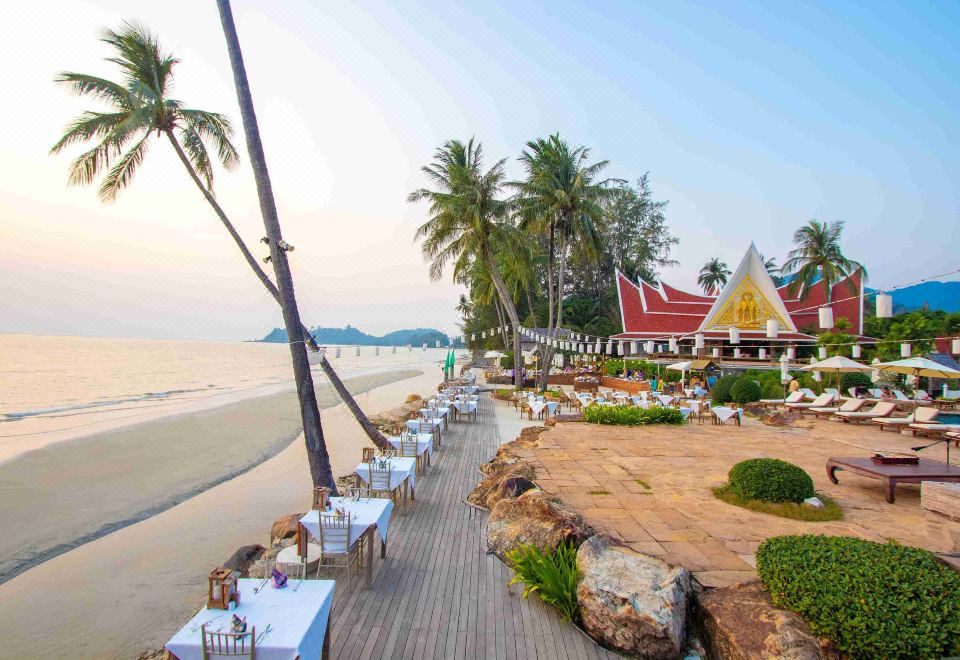 Santhiya Koh Chang Resort