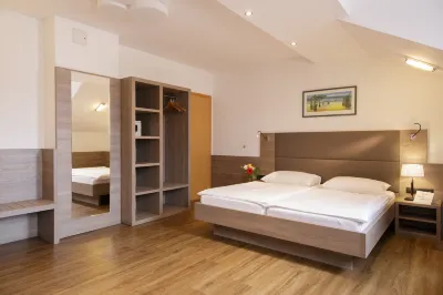 Hotel Lucia Hotels in Vienna