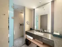 Romerry Qingdao Hotel - 5-Star