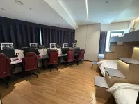 Xiangyu E-Sports Hotel (Baolong Plaza) - balcony