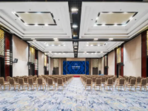 ラディソン ブル 深業ホテル カシュガル カシュガルのホテル