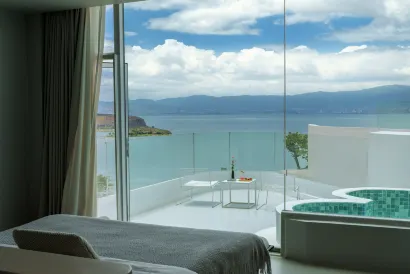 Da Li Yuexin Sea View Hotel（Erhai Lixiangbang）