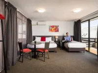 Carnmore Hagley Park Hotels near Addington