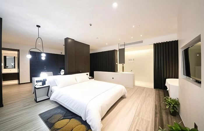 Pengmei Hotel (Wuxi Yixing Longbeishan Forest Park1287207)