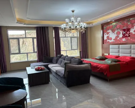 Hualong Glamour Hotel Hotels in Hualong
