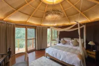 Jiuqu Longxi Valley Homestay - balcony