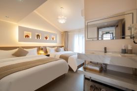 First Encounter Sea View B&B (Jiaochangwei Beach Store)