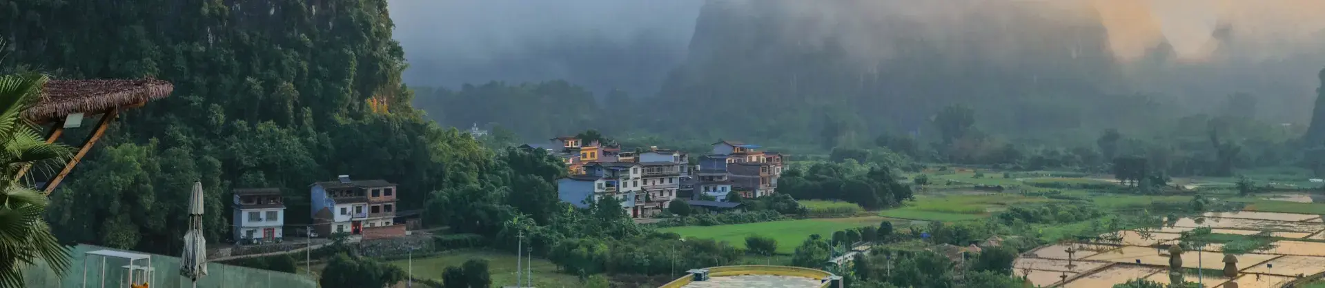 Suối Nước Nóng