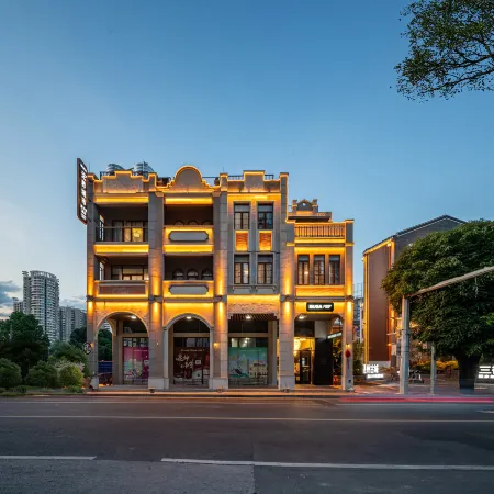 MUGA DESIGNER HOTEL