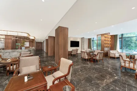 Mingzhu Hotel Отели рядом с достопримечательностью «The World Cypress King Park»