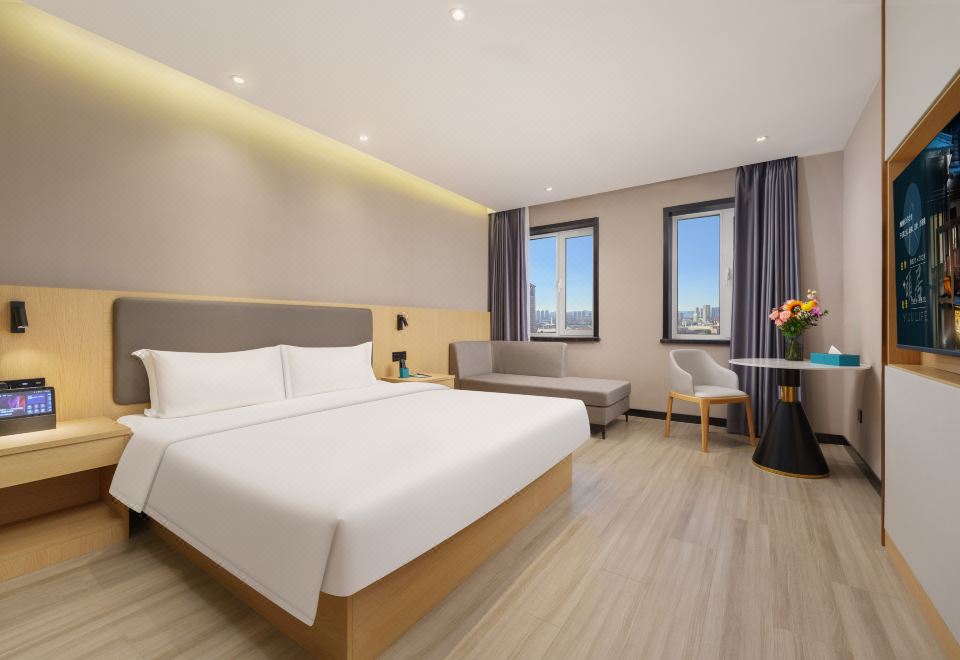 Yiju Hotel Zhongshan Square, Dalian Railway Station