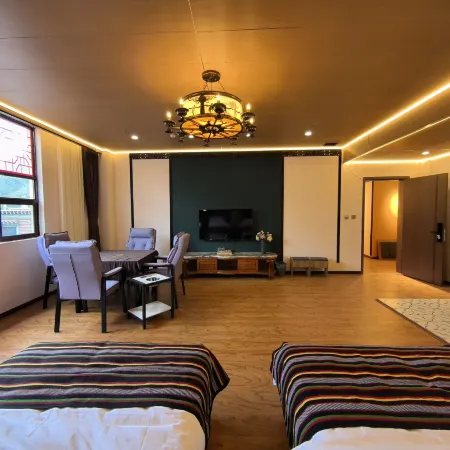 Wangmu Guesthouse (Qiangbaolin Temple Branch) in Changdu