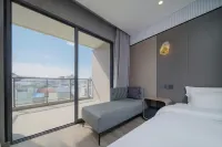 Ruijing • Super Accommodation | High • Altitude Cinema Homestay (Shaxian East Gate Ancient Street) Hôtels à proximité de : Town God's Temple of Shaxian County