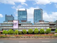 HanTing Hotel (Chongqing Wanzhou Nanbin Park) 万州五橋空港周辺のホテル
