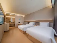 JI Hotel (Deyang Temple of Literature Square Branch) Отели в г. Дэян