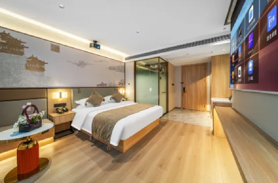 Elong ME Hotel (Feixi Huanan City Hardware and Electromechanical Market) Hotels in Feixi