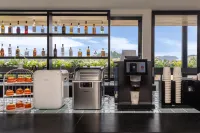 SFEEL Designer Hotel (Dukezong Ancient City Branch) - bar