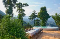 Pure Cloud Hotel - Infinity Pools