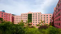 Golden Hotel